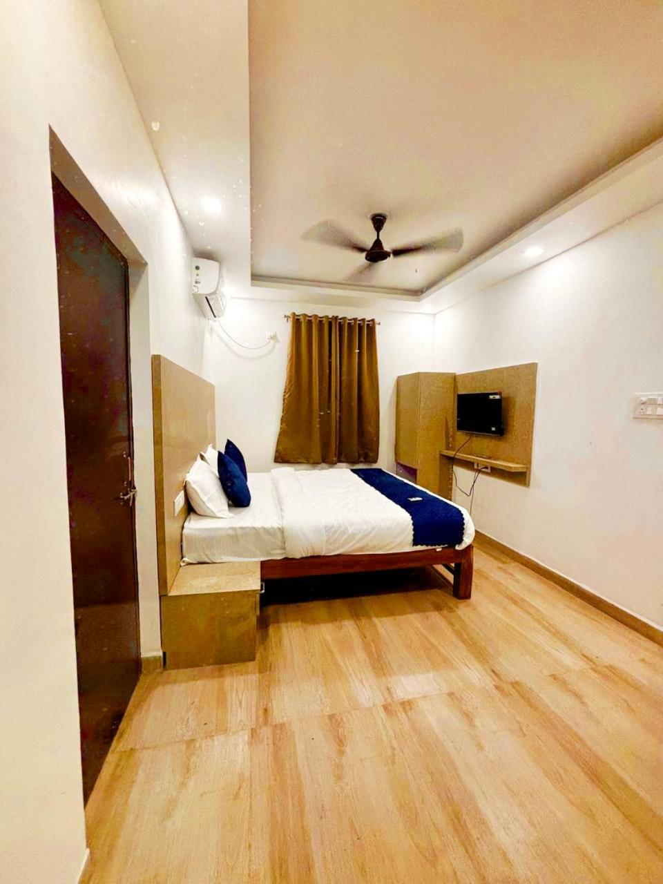 Baga Beach Way Exterior photo