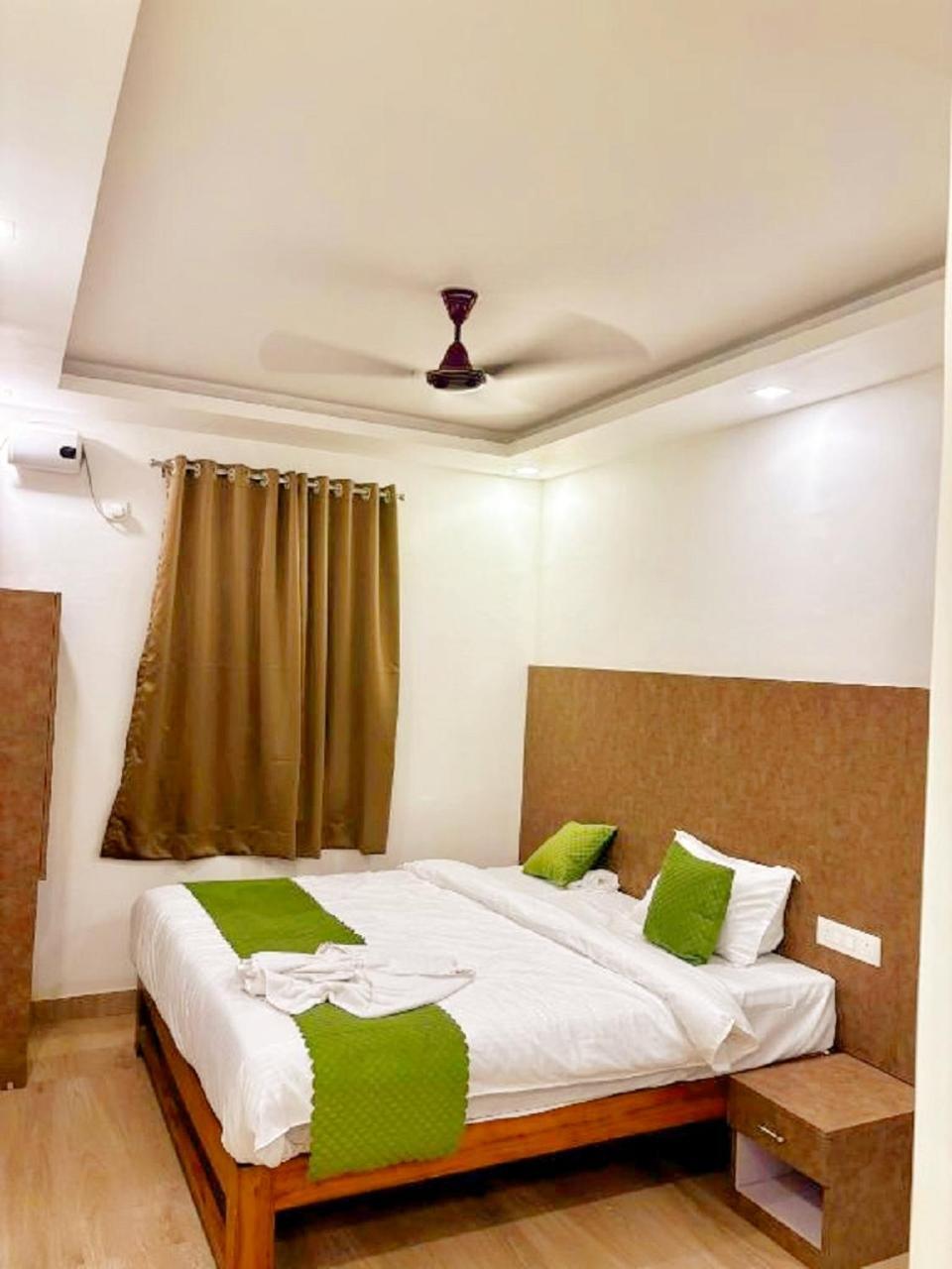 Baga Beach Way Exterior photo